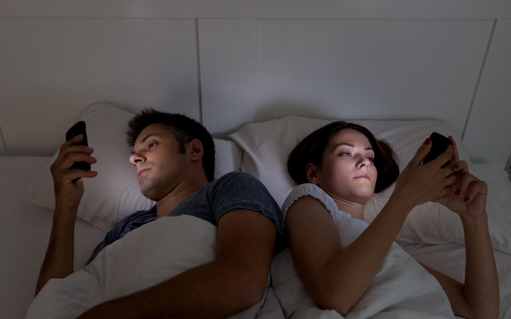 Aplicación para Espiar el WhatsApp de mi Pareja